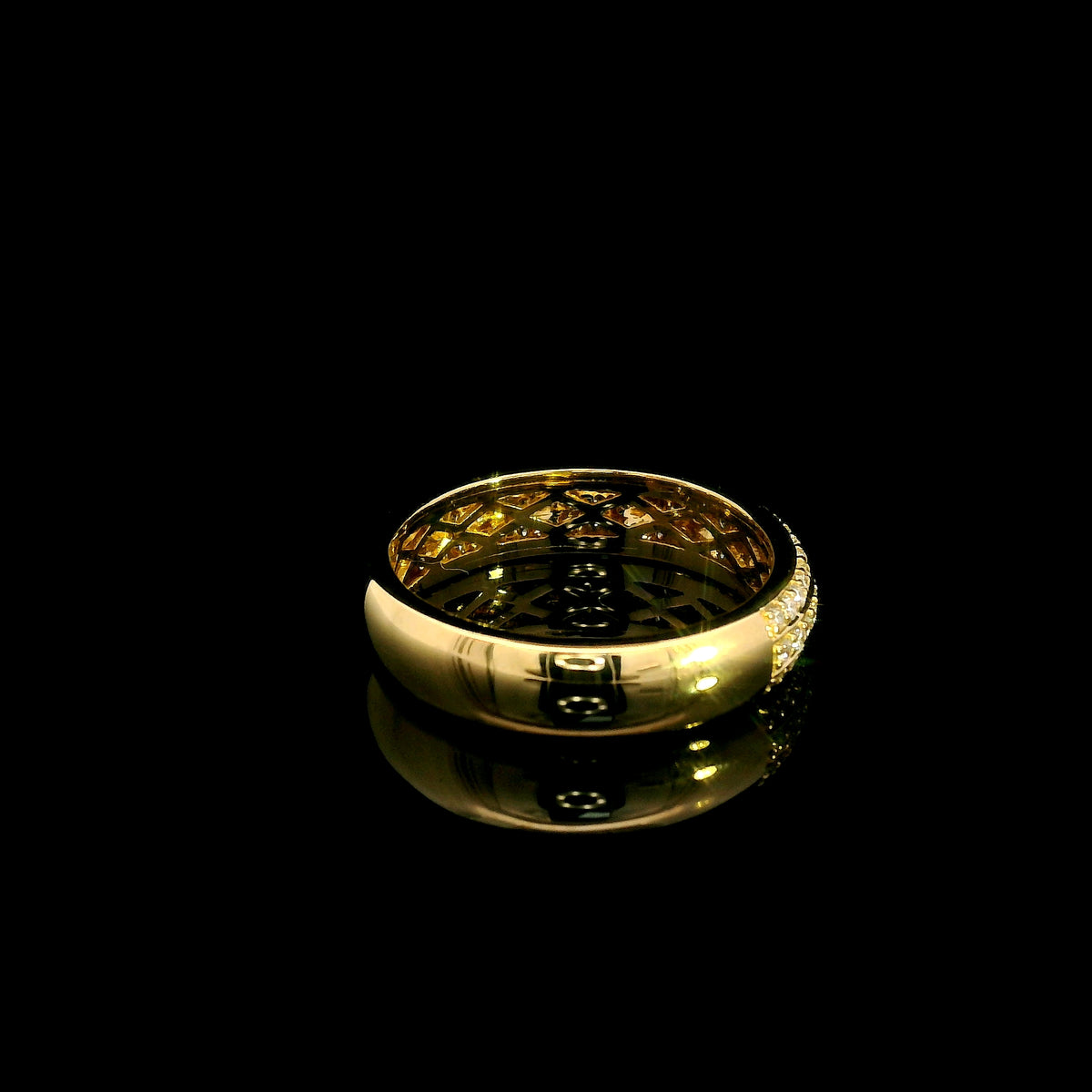 Three row diamond band ring in 18K yellow gold with round diamonds