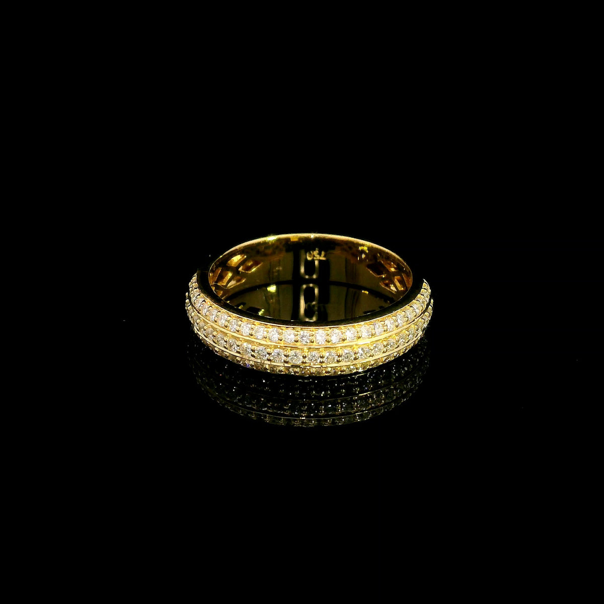 Three row diamond band ring in 18K yellow gold with round diamonds