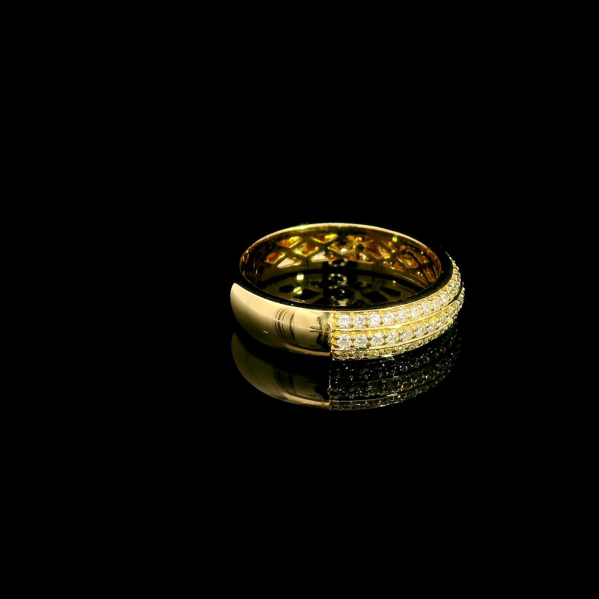 Three row diamond band ring in 18K yellow gold with round diamonds