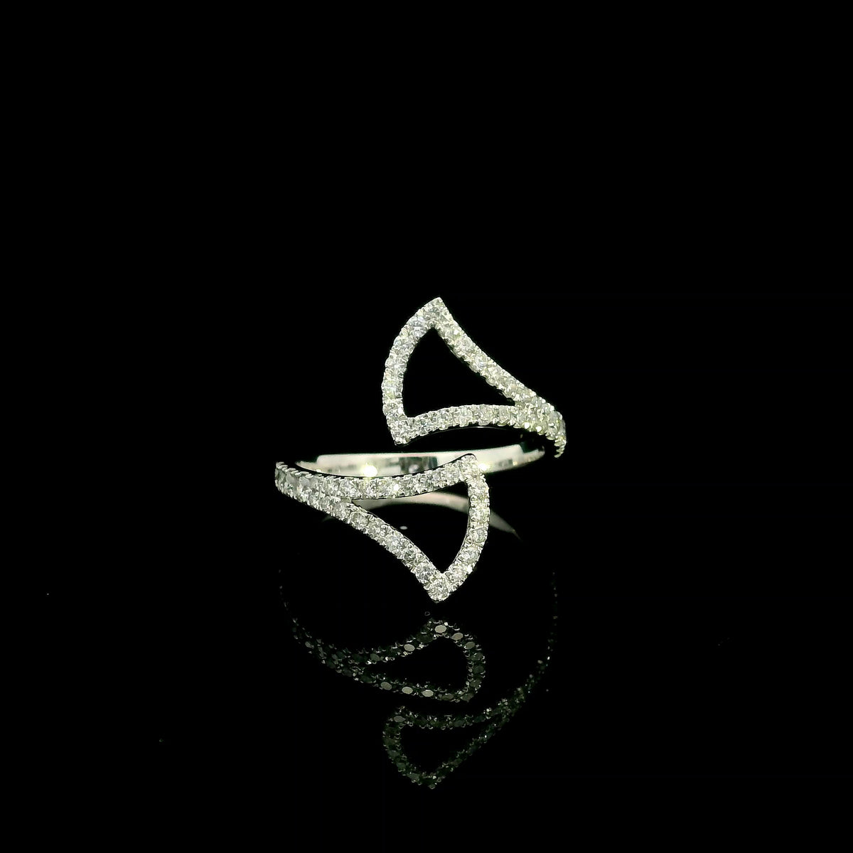 Diamond open statement ring in 18K white gold with sculptural pointed diamond-set curves
