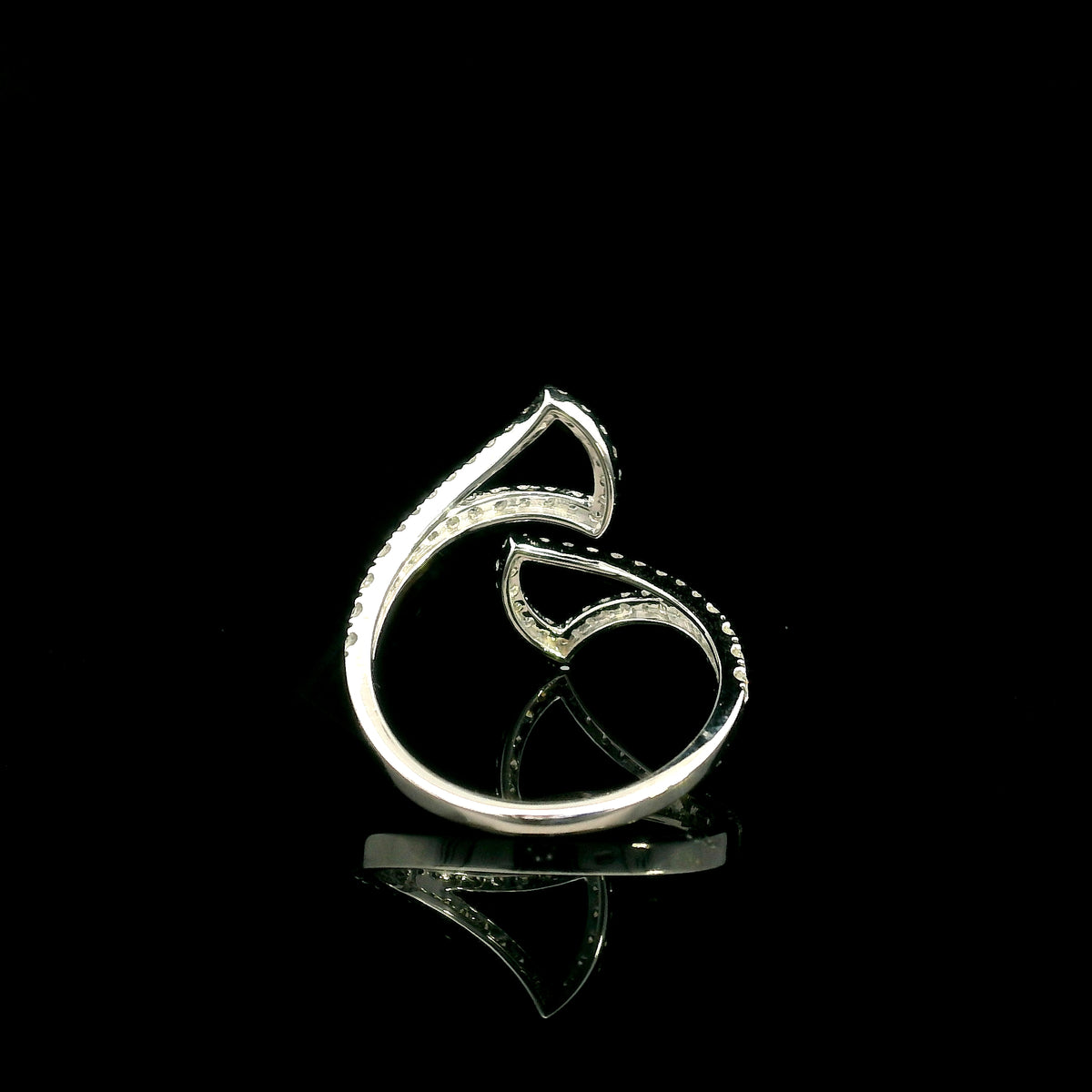 Diamond open statement ring in 18K white gold with sculptural pointed diamond-set curves