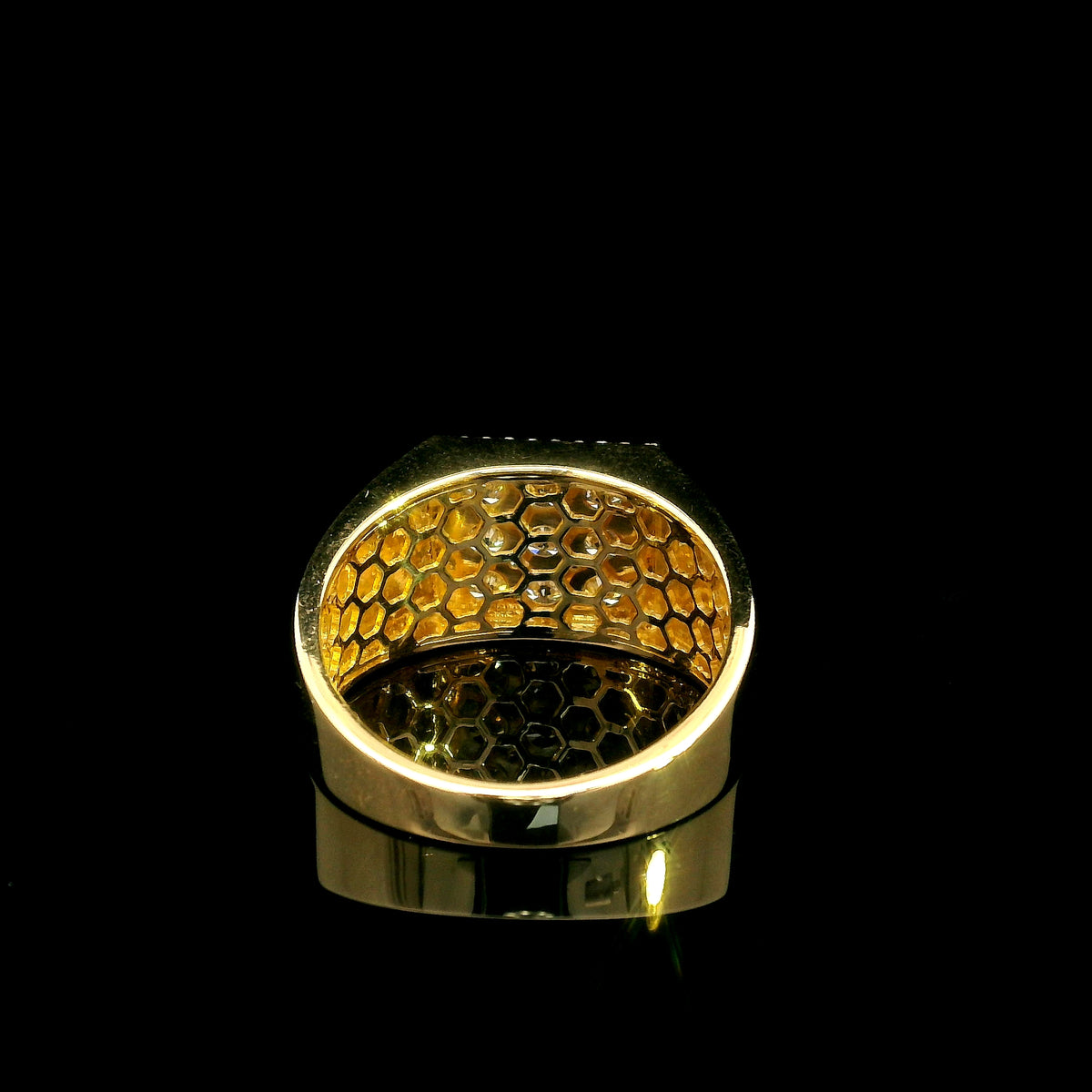 Men’s diamond ring in 18K yellow gold with square round diamond cluster and wide polished band