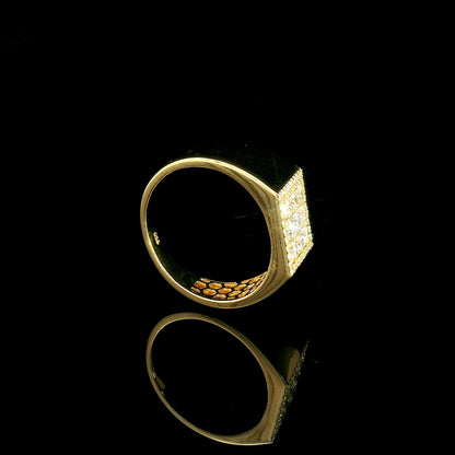 Men’s diamond ring in 18K yellow gold with square round diamond cluster and wide polished band