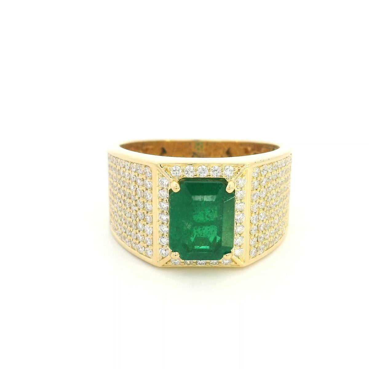 Men’s emerald and diamond ring in 18K yellow gold with emerald cut emerald and diamond-set wide band