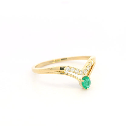 Emerald and Diamond Ring in 18K Yellow Gold