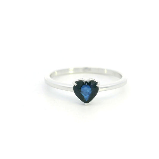Heart shaped blue sapphire ring in 18K white gold