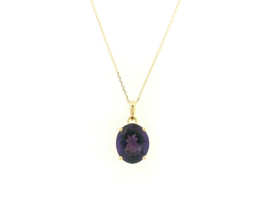 4.31 carat amethyst solitaire pendant in 18K yellow gold by Emirates Diamonds.