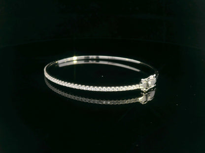 18K white gold bangle with single row of diamonds – 0.92 carat diamond bracelet