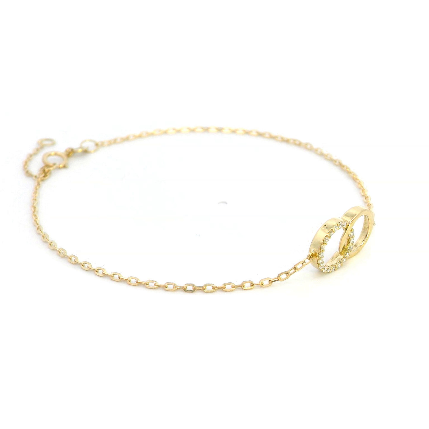 18K Yellow Gold Interlinked Circles Diamond Bracelet.