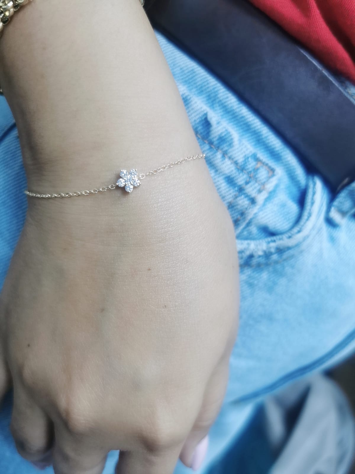 Flower Cluster Diamond Bracelet In 18k Yellow Gold.