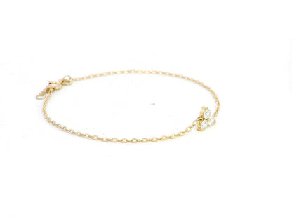 18K Yellow Gold Three Diamond Chain Bracelet – 0.26 Carat of Sparkling Elegance