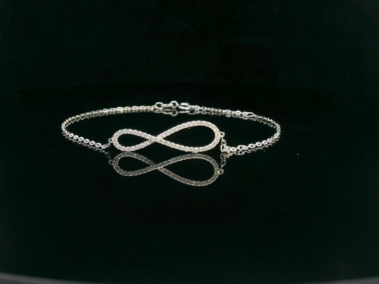 18K White Gold Infinity Bracelet with 0.23 Carat Diamonds