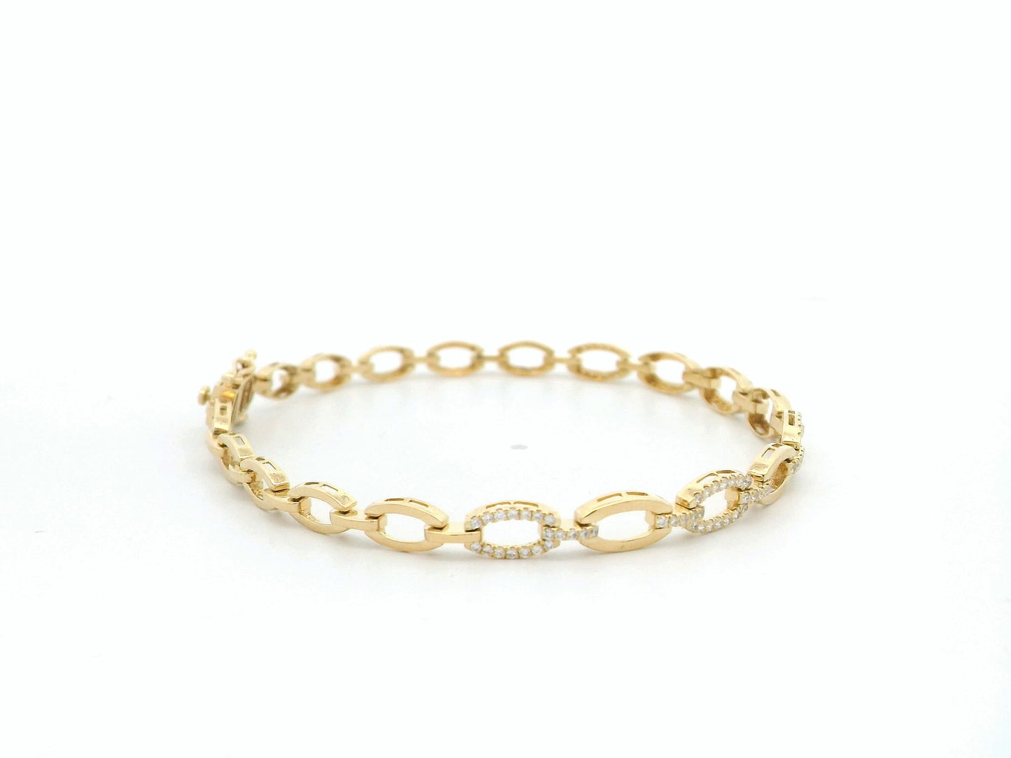 18K yellow gold diamond link bracelet – pavé diamond oval design by Emirates Diamonds