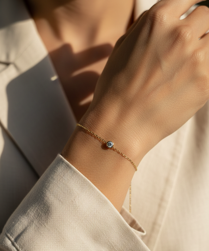 18K yellow gold diamond solitaire chain bracelet with bezel-set 0.14 carat diamond – Emirates Diamonds