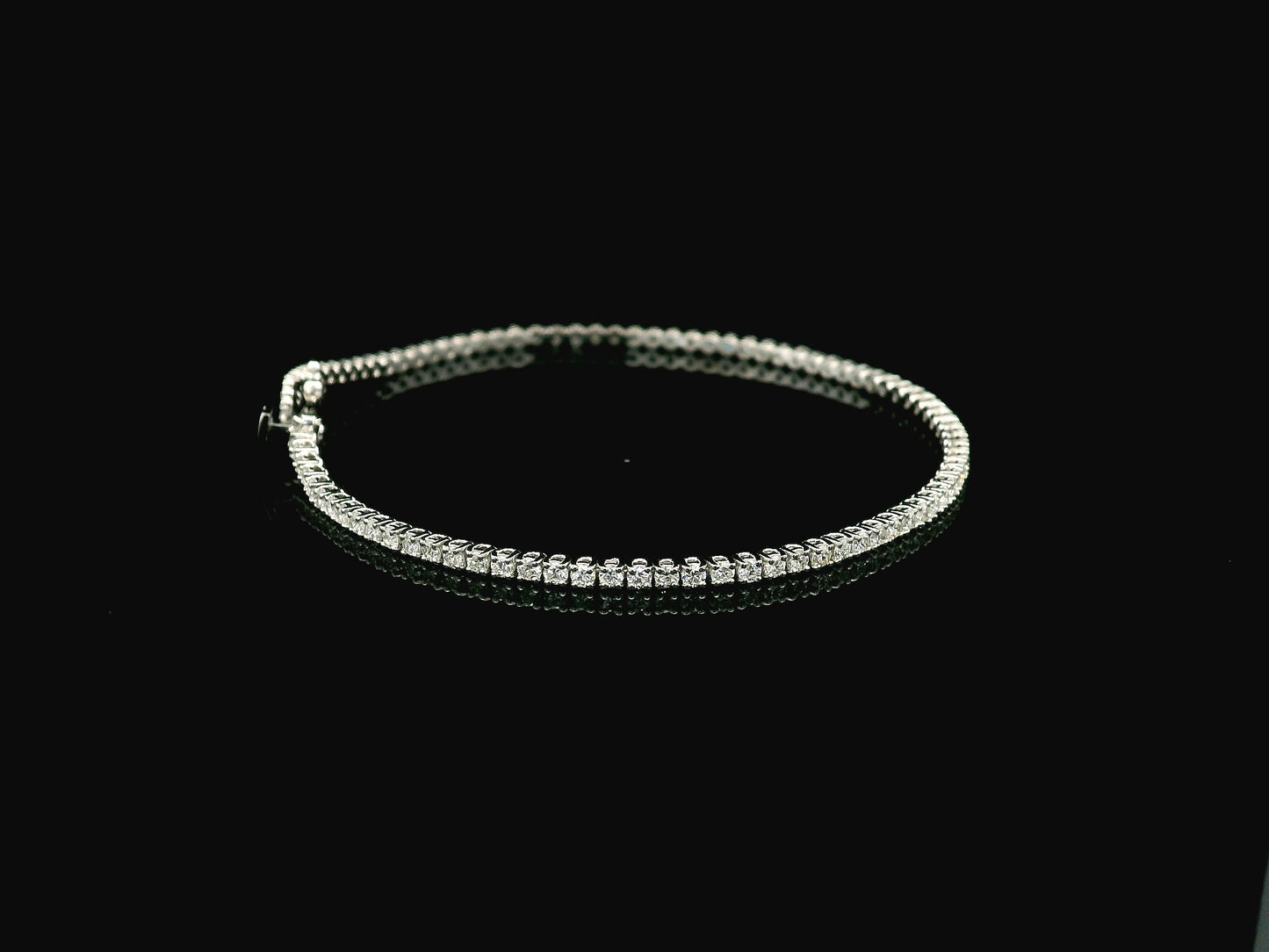 1.84 carat diamond tennis bracelet set in 18K white gold by Emirates Diamonds