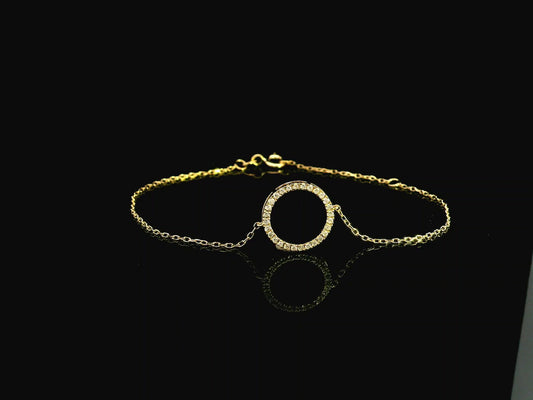 18K yellow gold diamond circle bracelet with pavé set natural diamonds