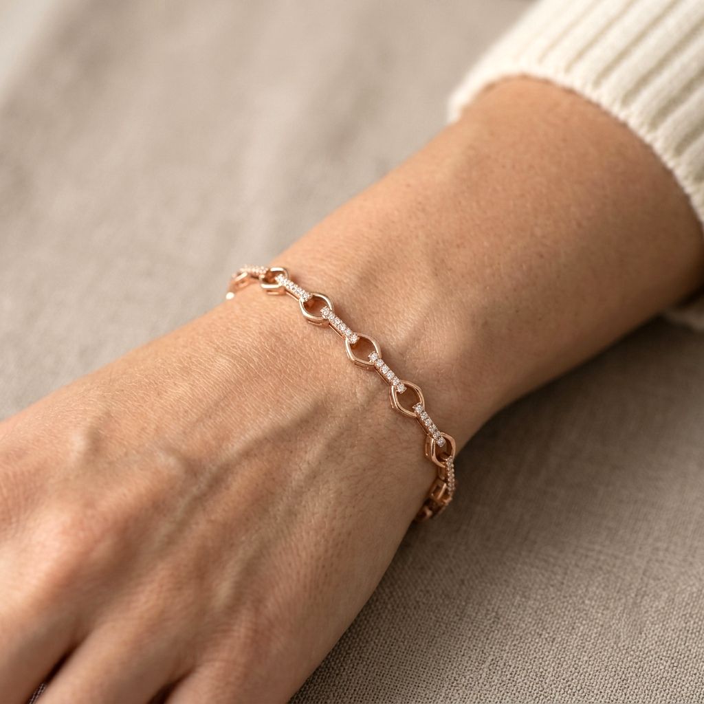 18K Rose Gold Diamond Link Bracelet with 0.61 Carat Natural Round Brilliant Diamonds and Alternating Polished Open Links