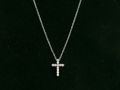 Diamond cross pendant necklace in 18K white gold with natural diamonds by Emirates Diamonds