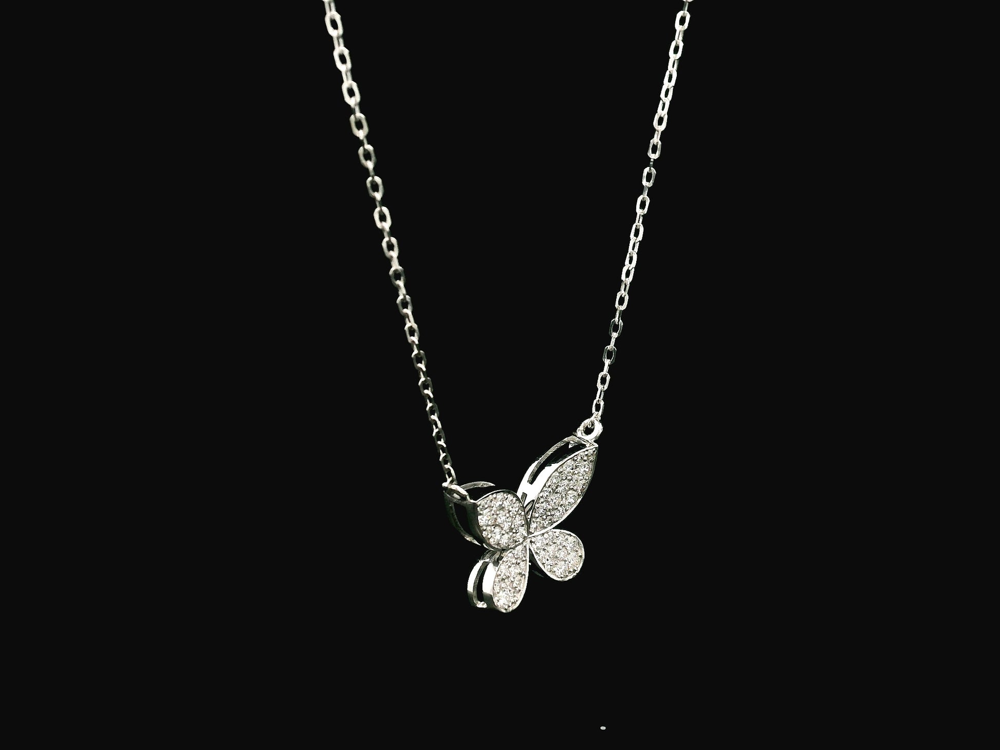 Diamond butterfly necklace 0.53 carat in 18K white gold by Emirates Diamonds