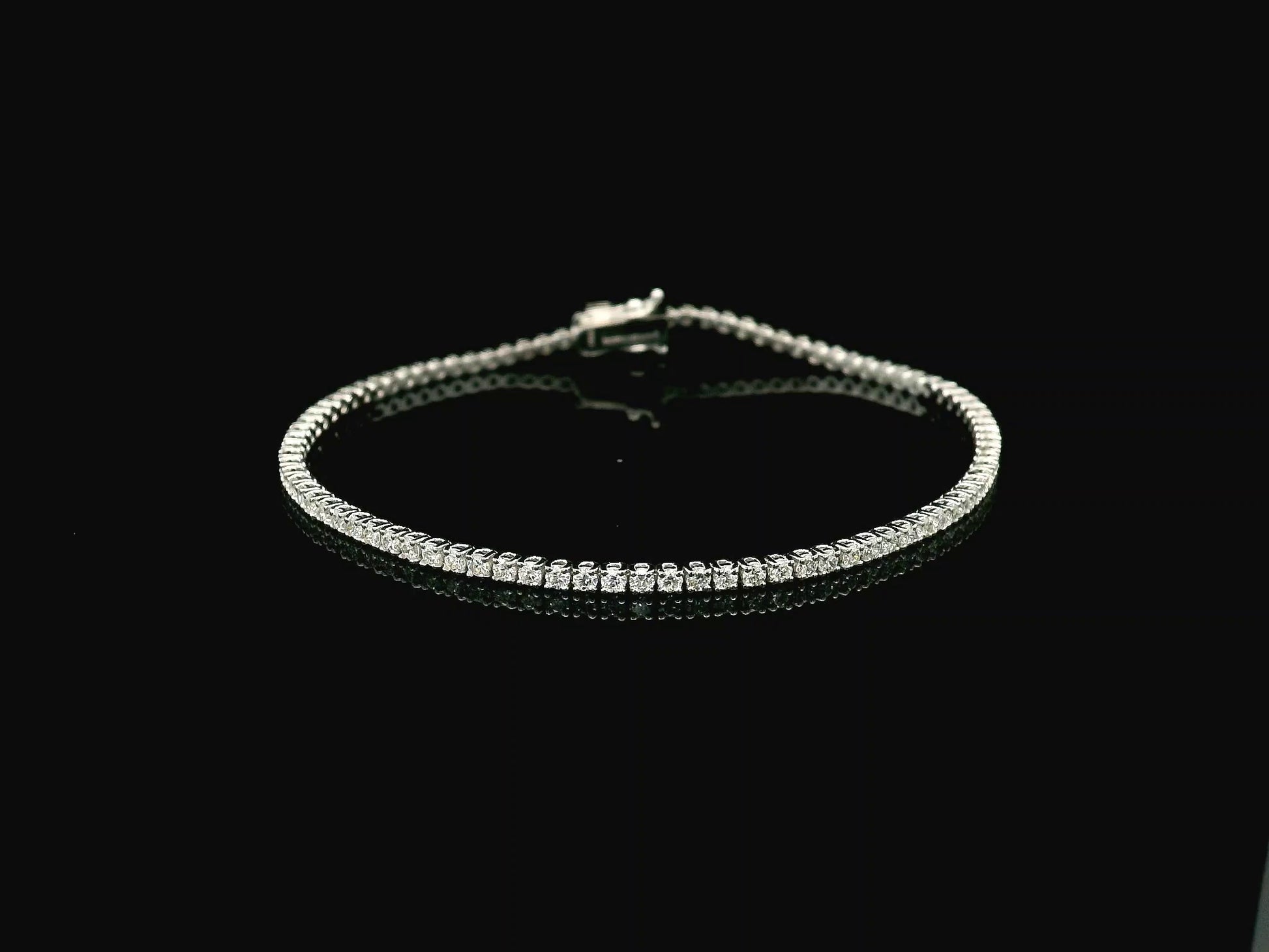 1.84 carat diamond tennis bracelet set in 18K white gold by Emirates Diamonds