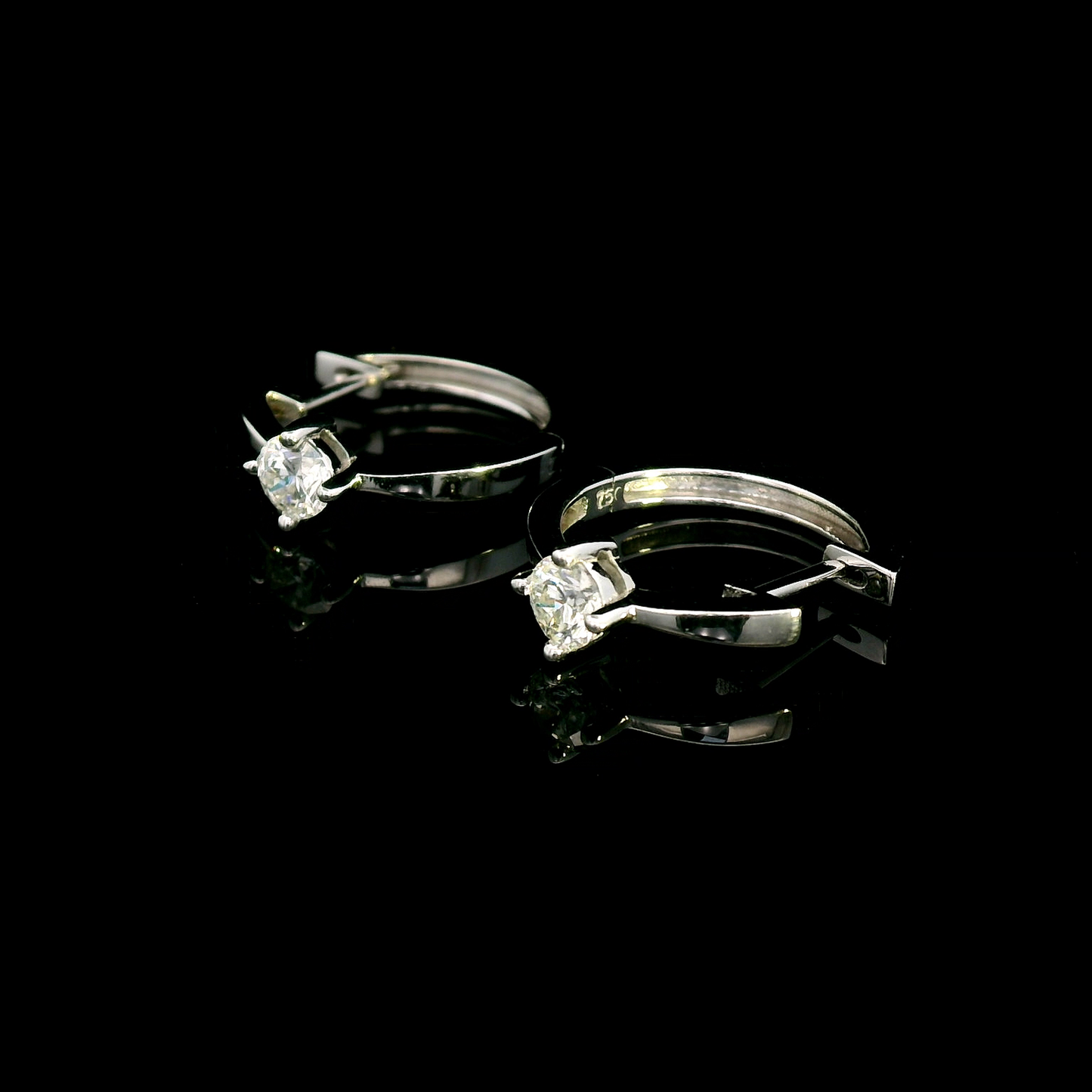 18K White Gold Hoop Earrings featuring a total of 0.45-carat solitaire diamonds, elegant and timeless design, perfect for any occasion