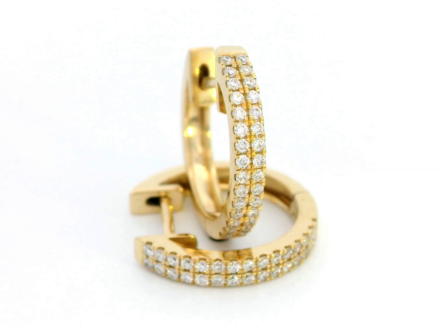 Stunning 18K Gold Diamond Hoop Earrings – 0.22 Carats