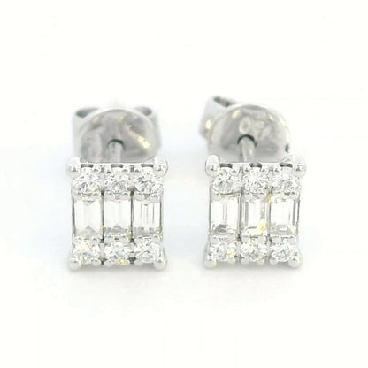 18K Gold Baguette and Round-Cut Diamond Stud Earrings – 0.33 Carat Total Diamond Weight