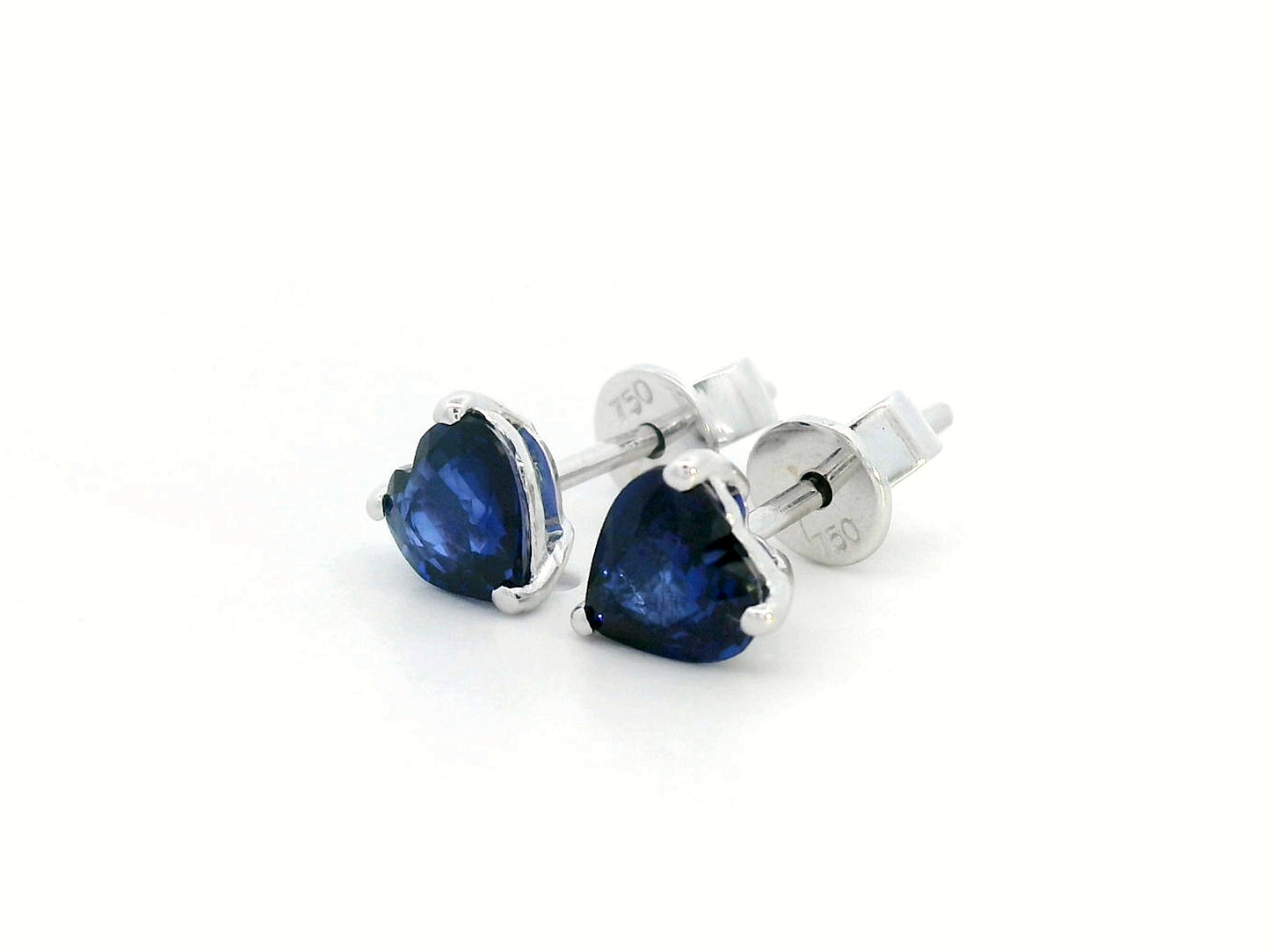 18K Gold Heart-Shaped Sapphire Earrings – 1.29 CT | Elegant Gemstone Jewelry