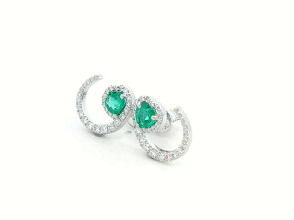 Luxury 18K gold heart-shaped emerald and diamond earrings – 0.55 Ct emeralds, 0.42 Ct diamonds, elegant stud design