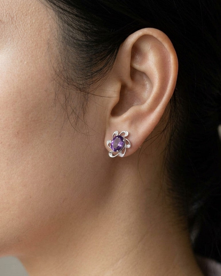 18K White Gold Oval Amethyst Stud Earrings with Diamonds. Elegant Floral Design