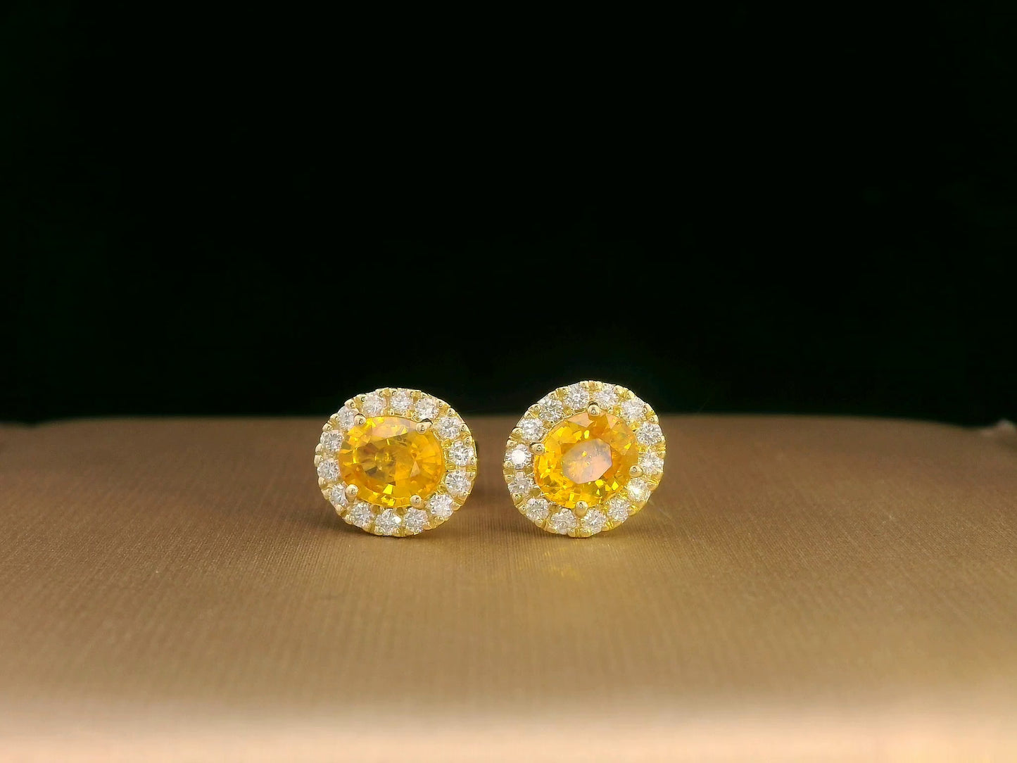 18K yellow gold yellow sapphire and diamond halo stud earrings – 1.69ct oval yellow sapphire with 0.32ct diamond halo, fine jewelry by Emirates Diamonds