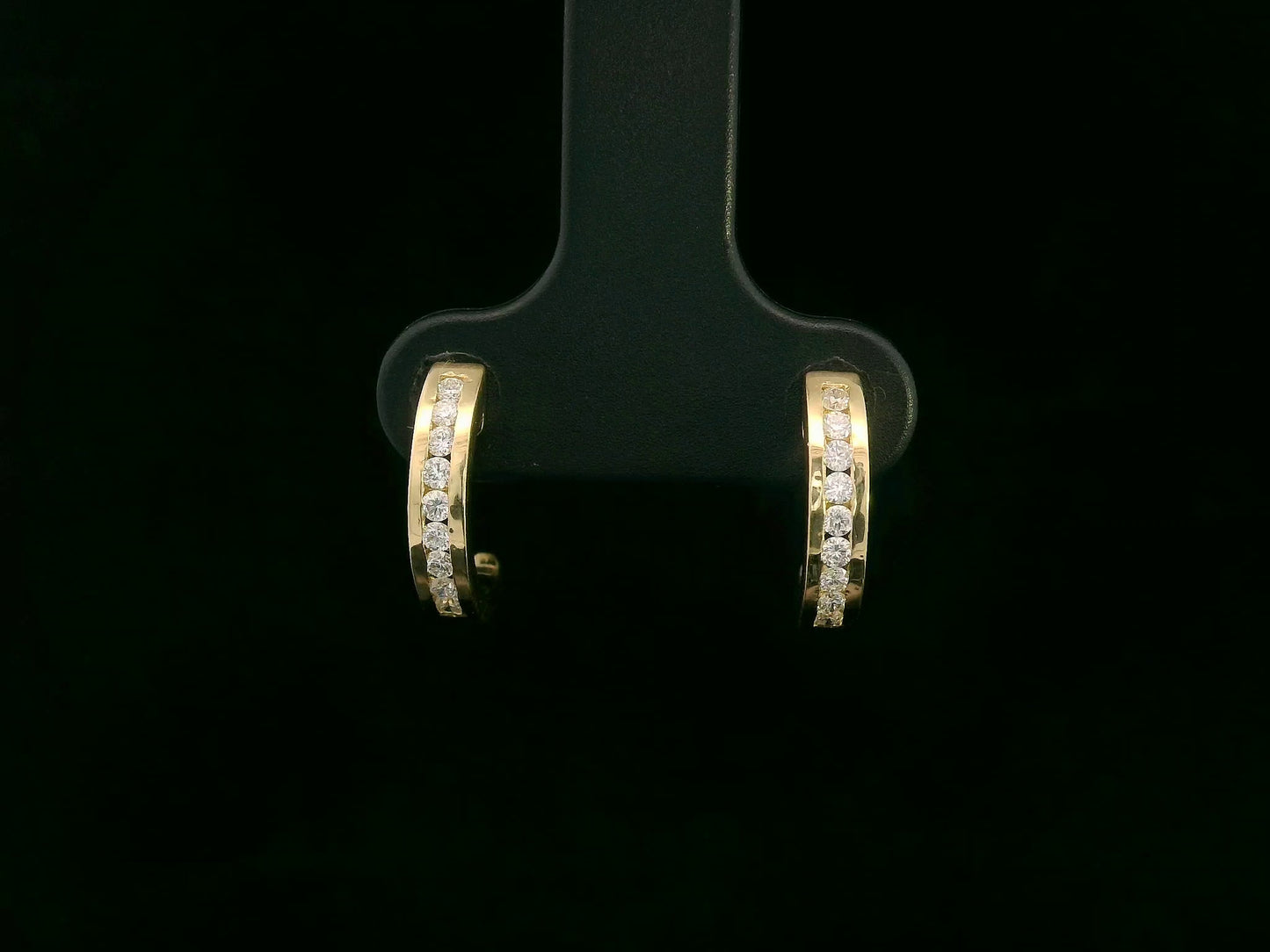 18K yellow gold diamond half-hoop earrings – 0.21ct pavé-set round diamonds, modern fine jewelry by Emirates Diamonds
