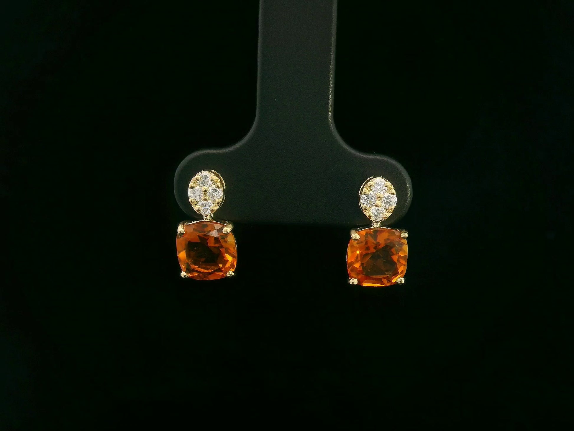 Citrine and diamond drop earrings in 18K yellow gold by Emirates Diamonds