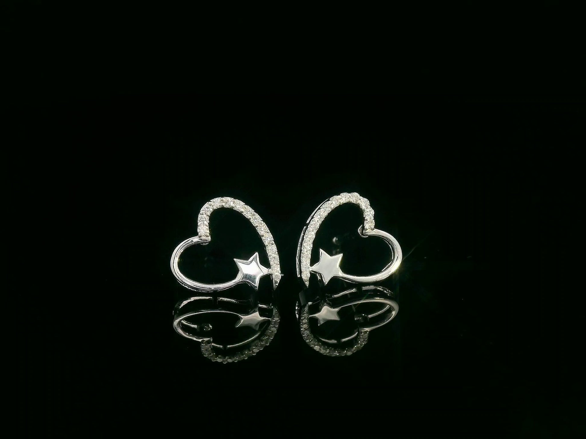 Diamond heart and star earrings in 18K white gold by Emirates Diamonds