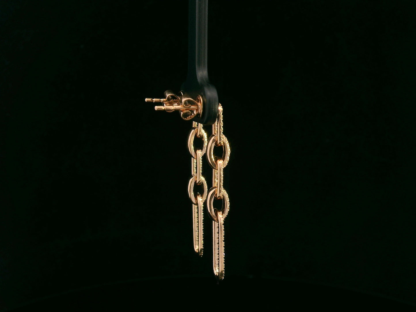 18K rose gold diamond link drop earrings featuring alternating polished and pavé-set links – 0.78ct total diamonds, Emirates Diamonds