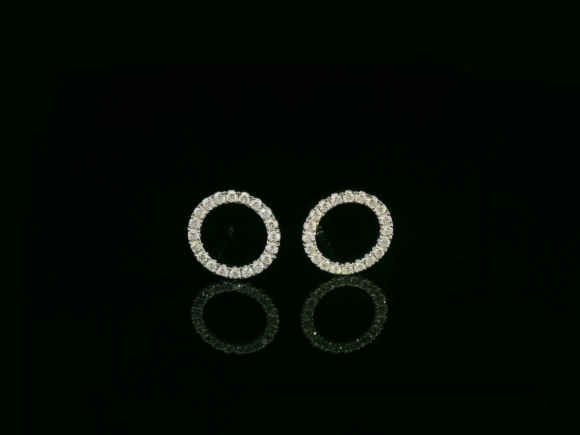 18K white gold diamond circle stud earrings – 0.26ct diamonds by Emirates Diamonds