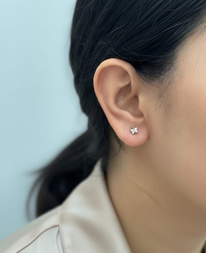 Diamond Butterfly Stud Earrings in 18K White Gold – Delicate Everyday Luxury
