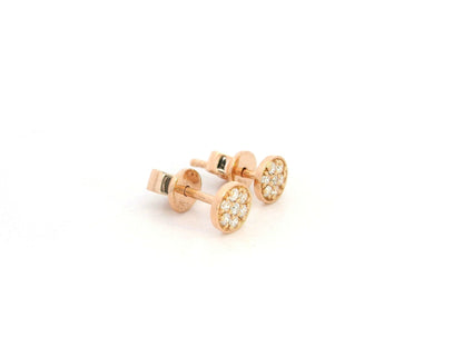 18K rose gold diamond cluster stud earrings with floral design, 0.13ct – Emirates Diamonds