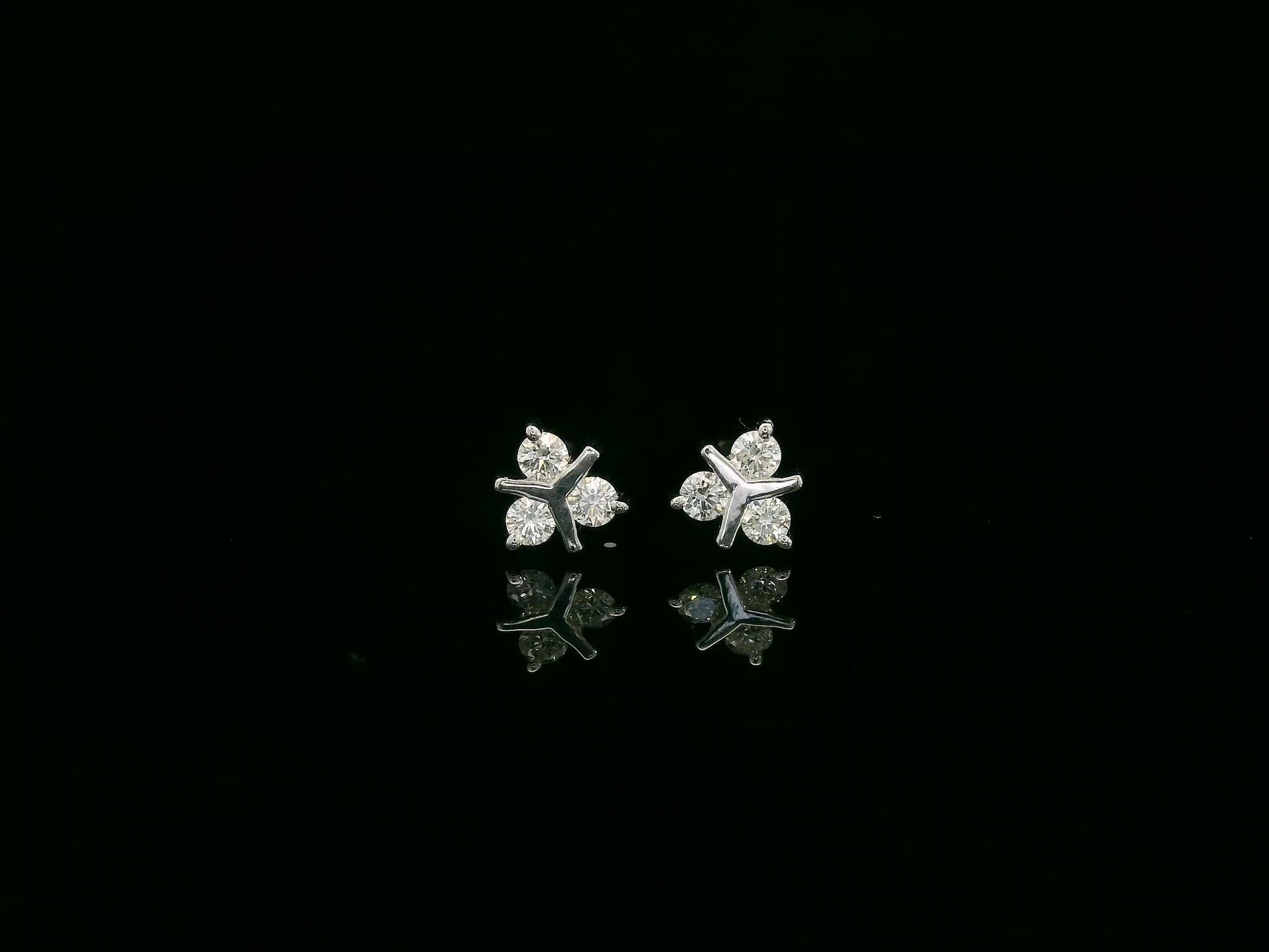 18K white gold three-stone diamond stud earrings with minimalist cluster design – Emirates Diamonds