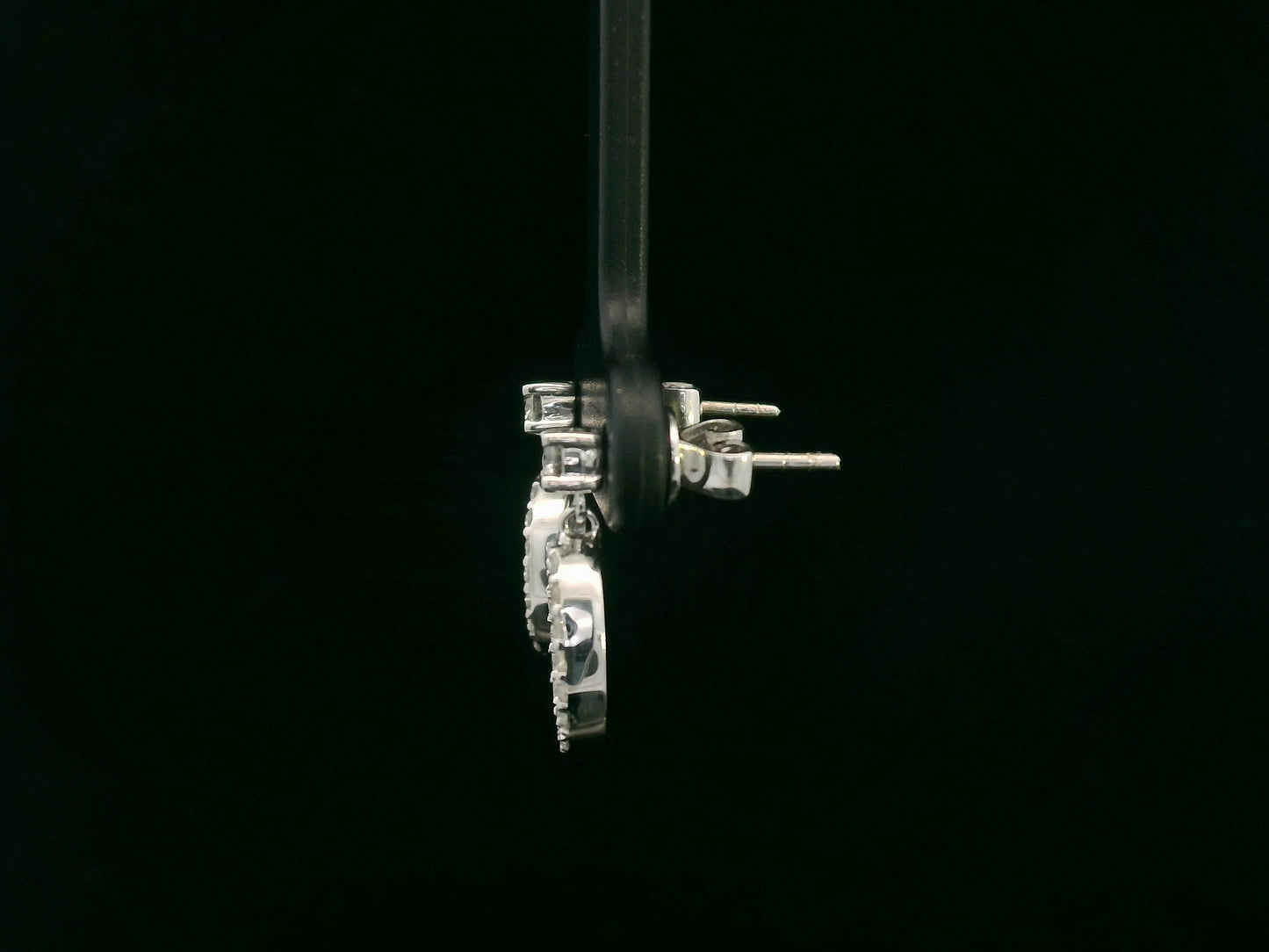 18K white gold oval diamond drop earrings with butterfly push back closure – Emirates Diamonds