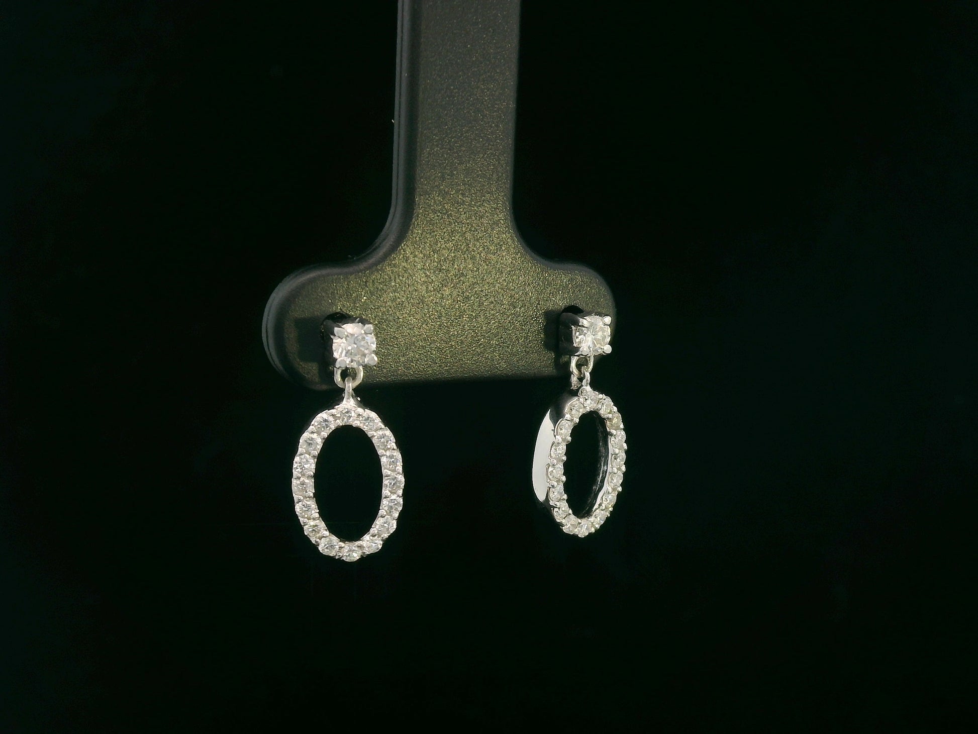 18K white gold oval diamond drop earrings with butterfly push back closure – Emirates Diamonds