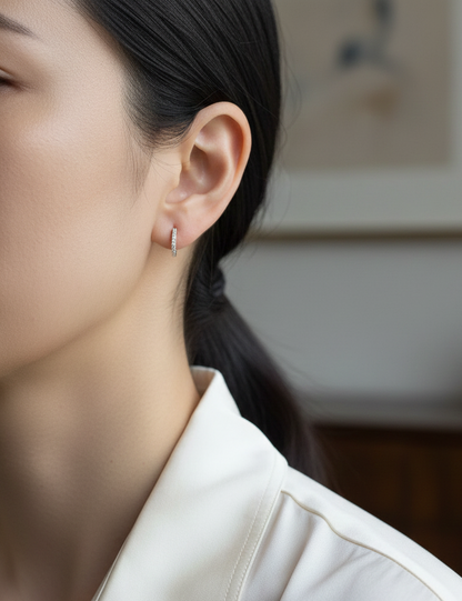 Diamond Huggie Hoop Earrings in 18K White Gold – Minimalist & Elegant Design