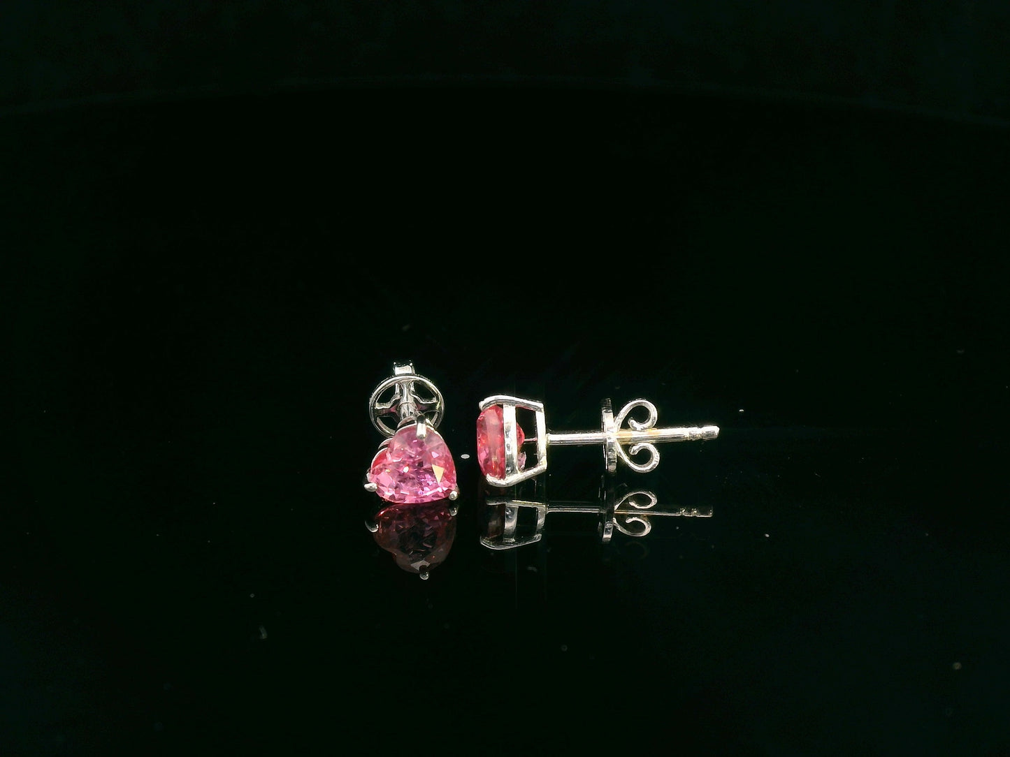 18K white gold heart-shaped ruby stud earrings – romantic fine jewelry by Emirates Diamonds