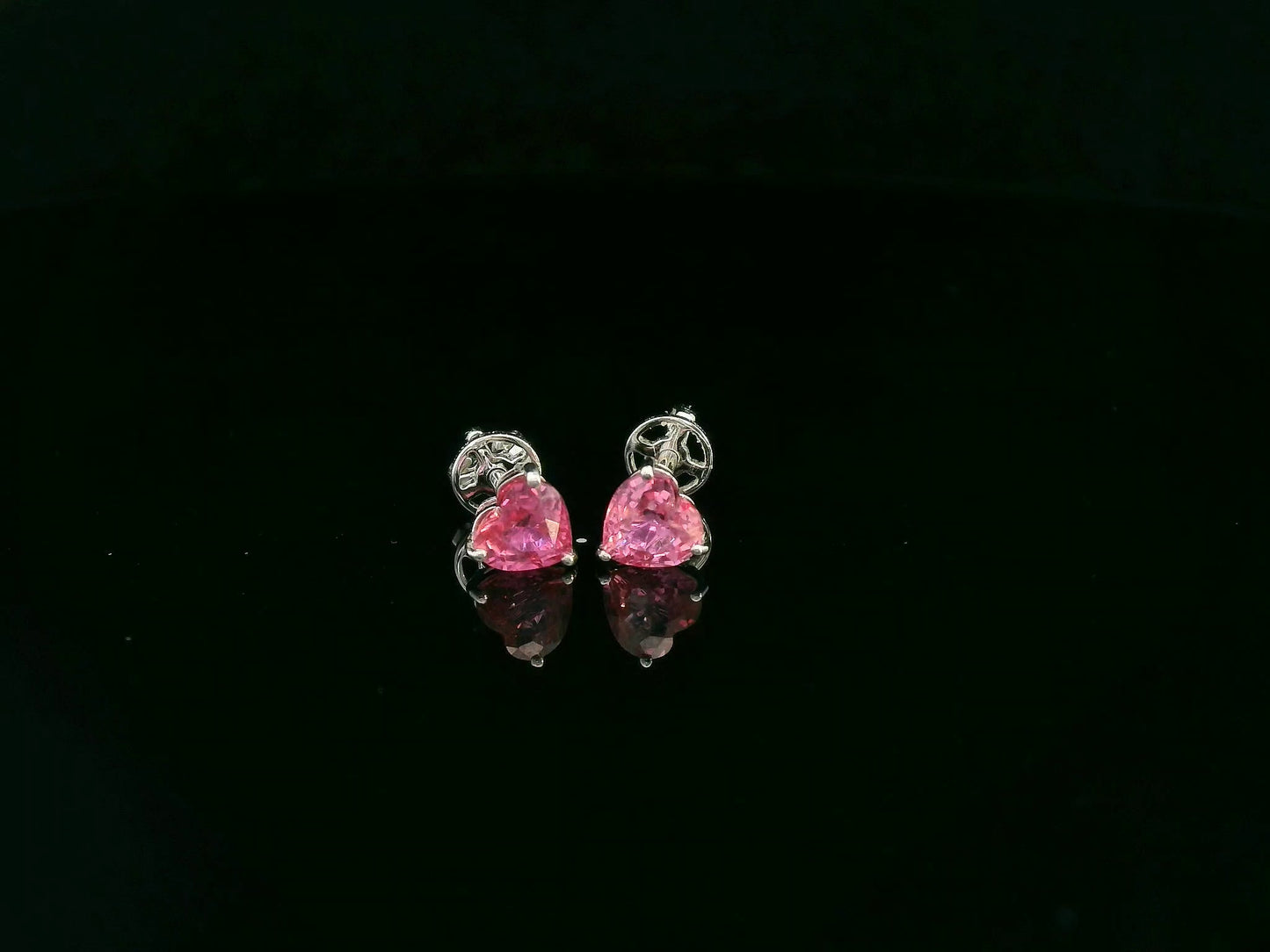 18K white gold heart-shaped ruby stud earrings – romantic fine jewelry by Emirates Diamonds