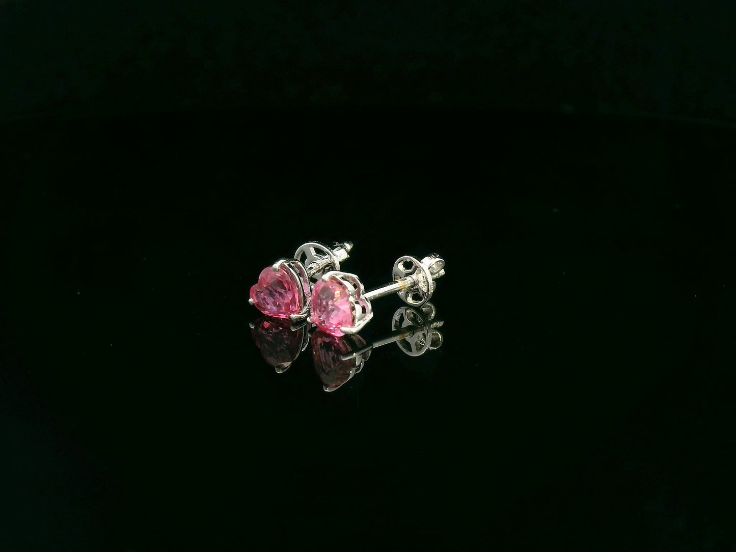 18K white gold heart-shaped ruby stud earrings – romantic fine jewelry by Emirates Diamonds