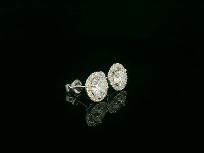 18K white gold round diamond halo stud earrings with GIA certified diamonds – Emirates Diamonds