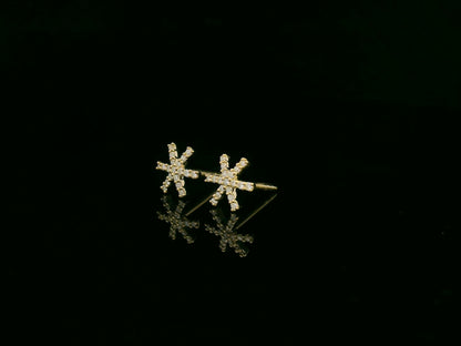 18K yellow gold diamond starburst stud earrings with radiant design – Emirates Diamonds