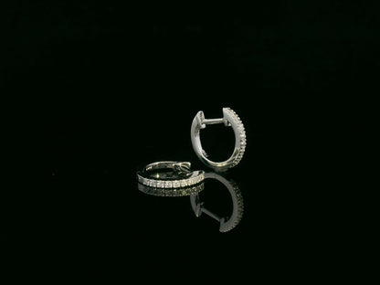Diamond Huggie Hoop Earrings in 18K White Gold – Minimalist & Elegant Design