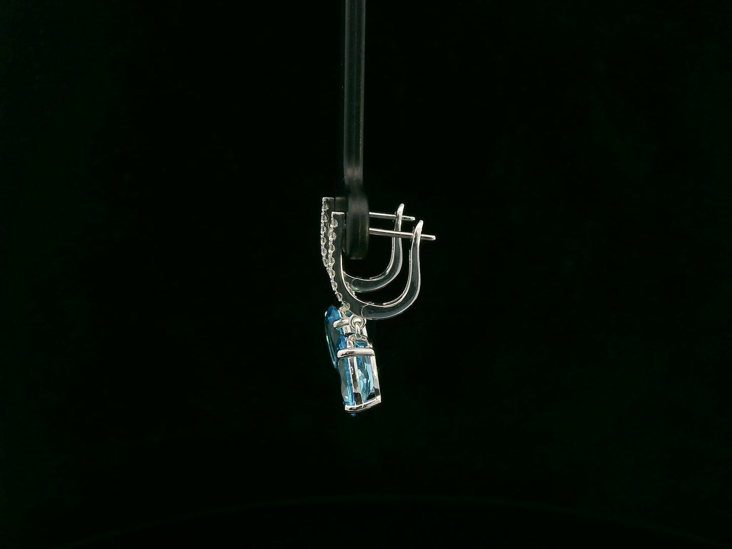 18K white gold Swiss blue topaz and diamond drop earrings with lever-back closure – Emirates Diamonds