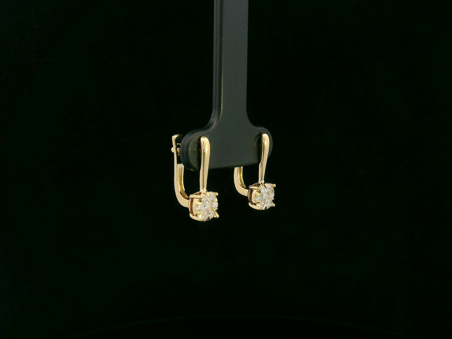 0.38 carat diamond hoop earrings in 18K yellow gold by Emirates Diamonds